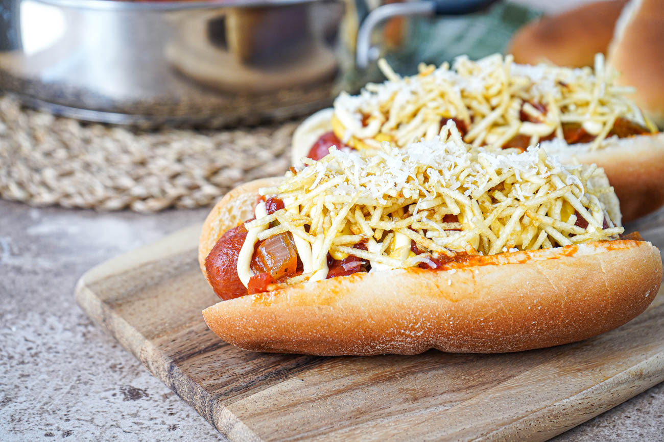 Authentic Cachorro Quente hot dog