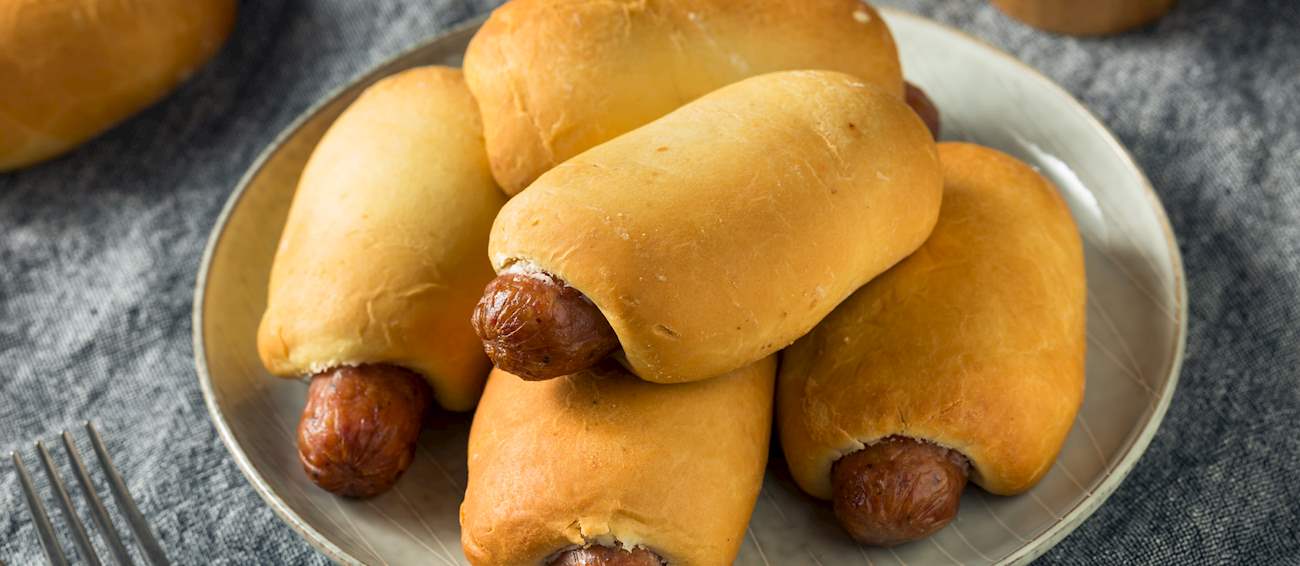 Authentic Klobasnek hot dog