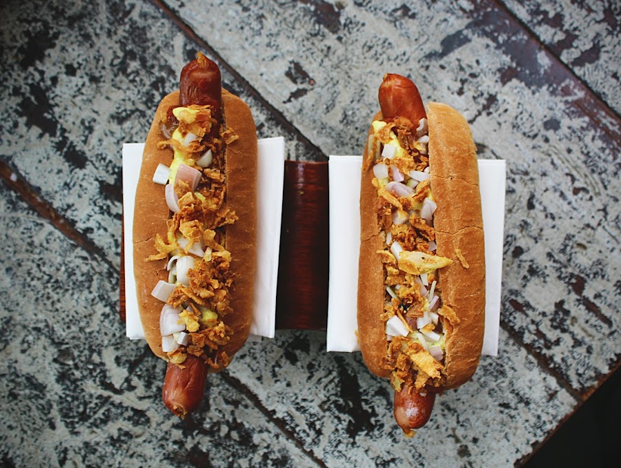 Authentic Pylsa hot dog
