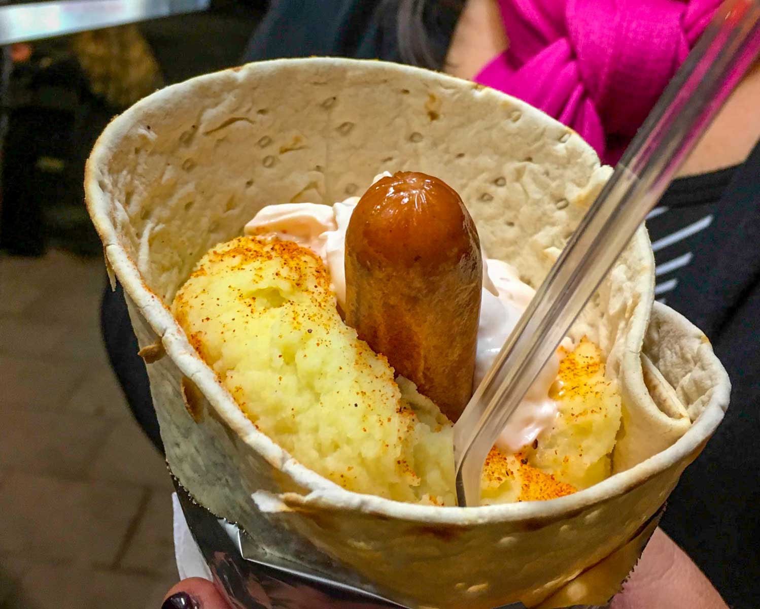 Authentic Tunnbrödsrulle hot dog