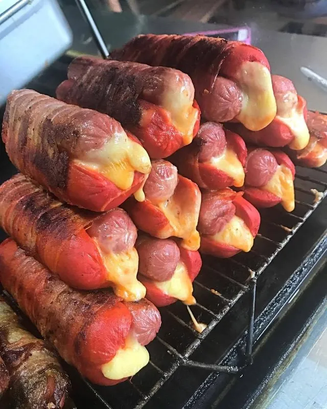 Dogo Embarazado hot dog